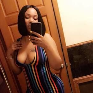 Meet your Posher, Gina